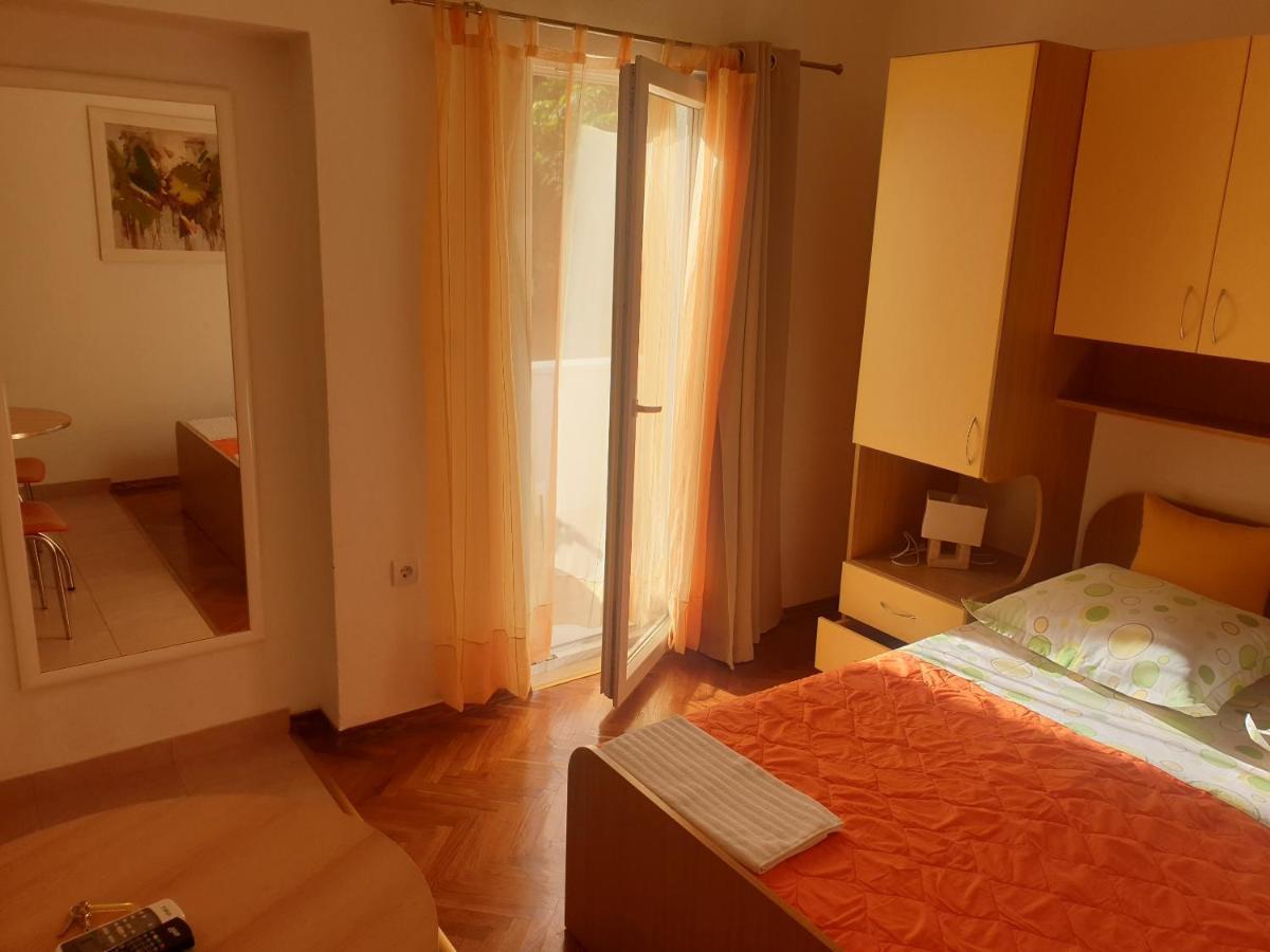 Villa Vujcic Makarska Exteriör bild